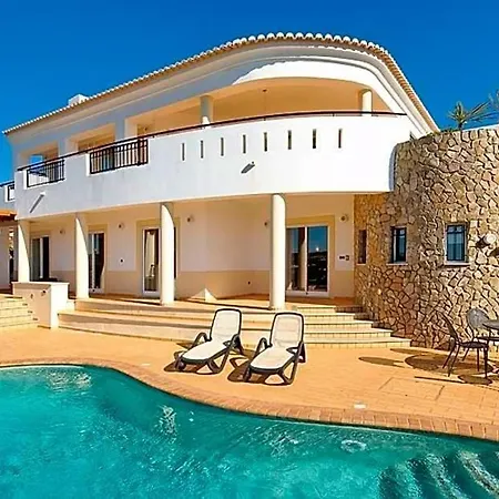 Villa Sleeps 10 Pool Air Con Wifi *